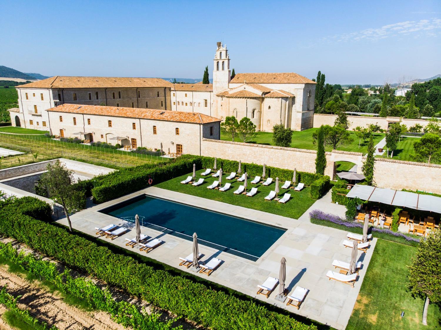 Hotel with winery - Abadia Retuerta LeDomaine
