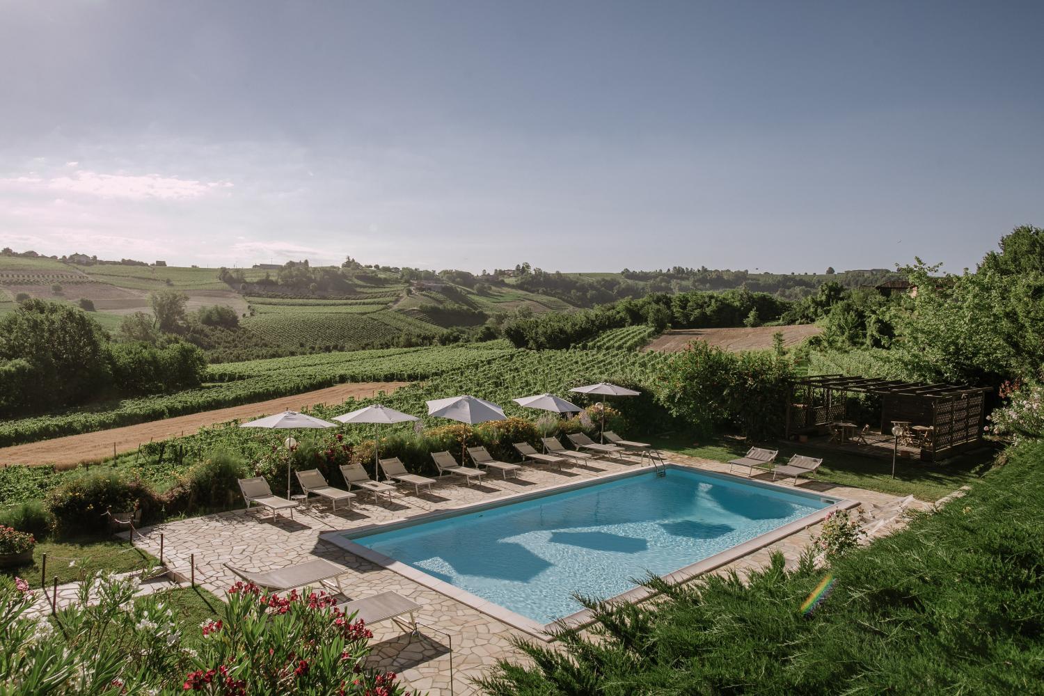 Hotel with winery - Agriturismo Bricco San Giovanni