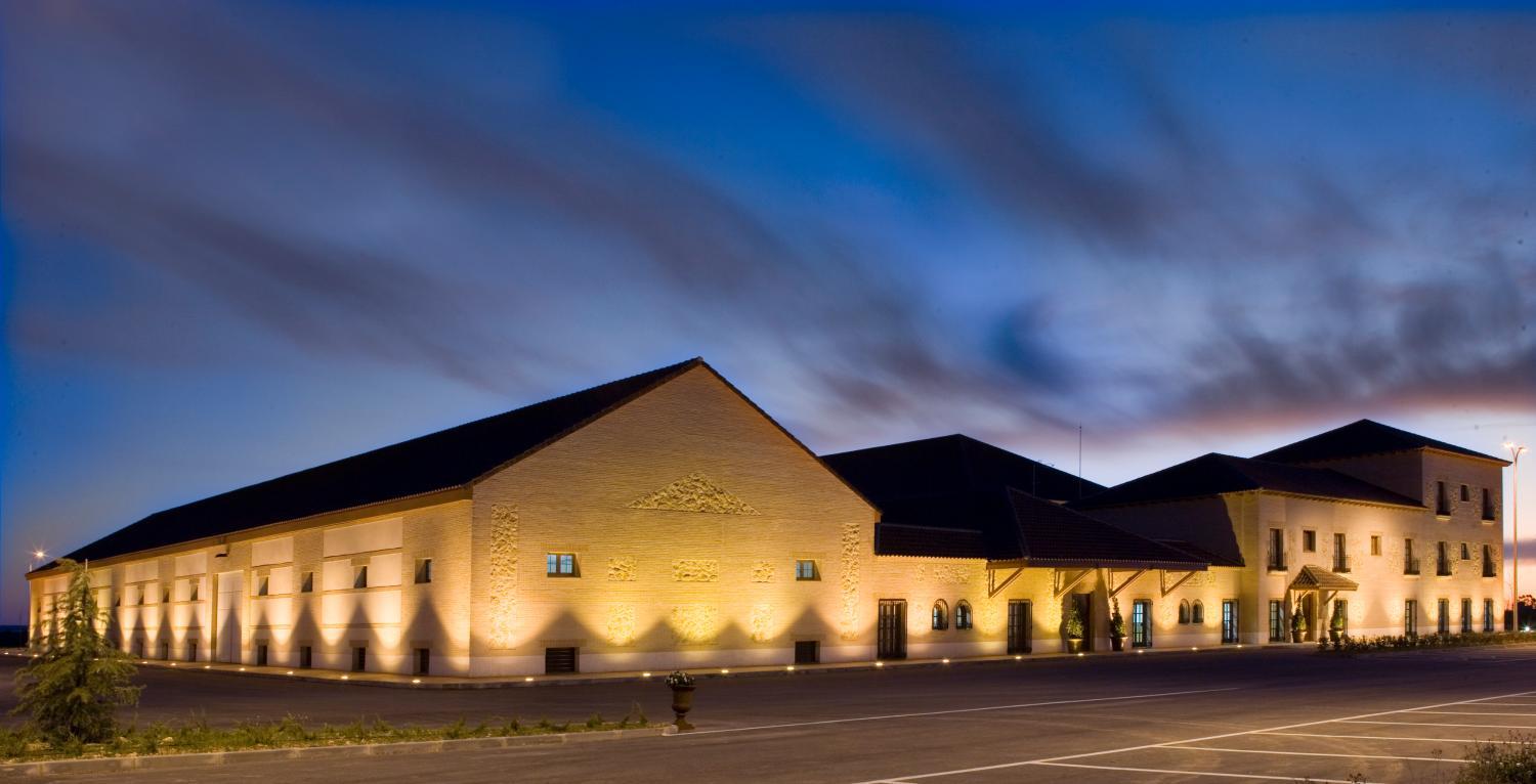 Winery Hotel - Bodegas Hacienda Albae2
