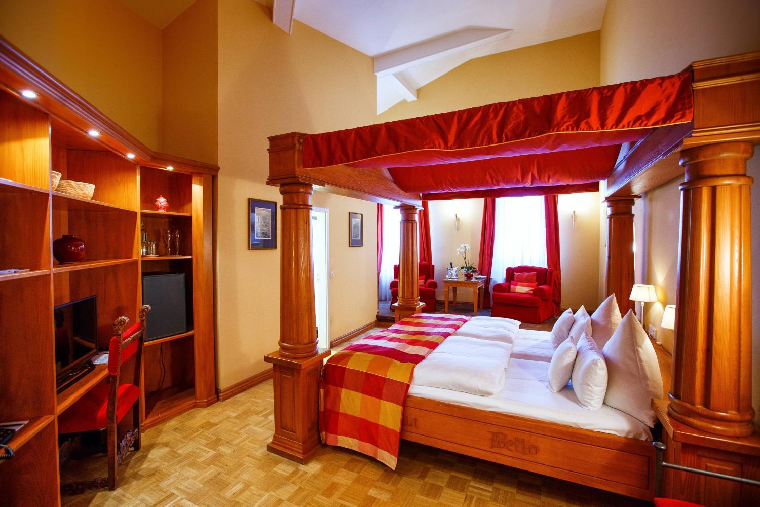 Winery Hotel - Burg & Gästehaus by Schwarzenstein3