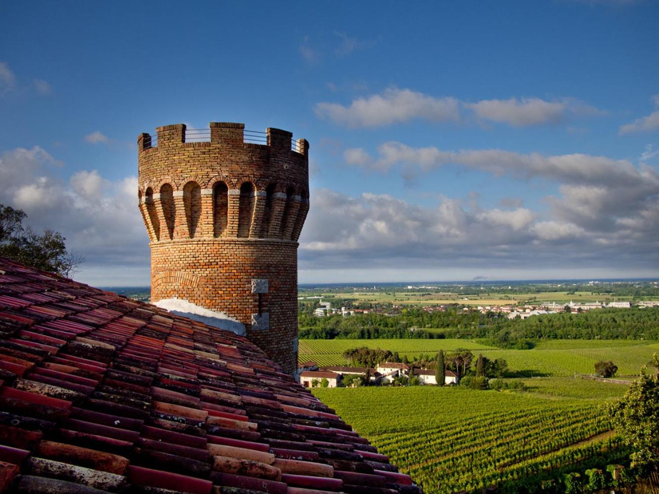 Hotel with winery - Castello di Buttrio