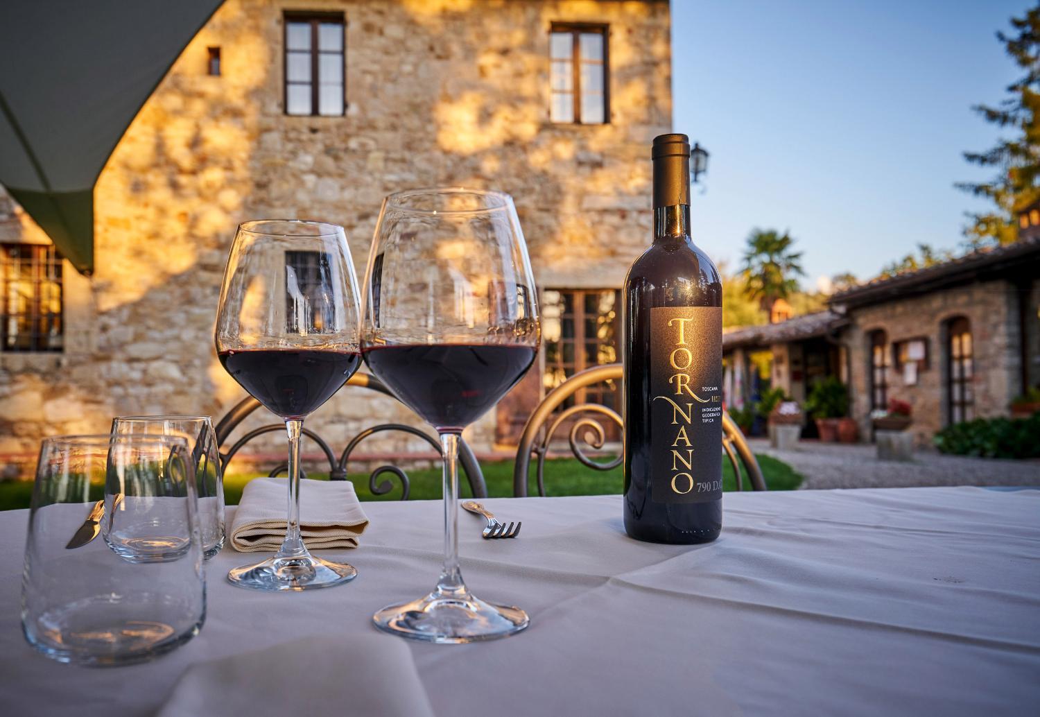 Winery Hotel - Castello Di Tornano Wine Relais3