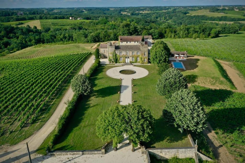 Château 14e siècle photo 2
