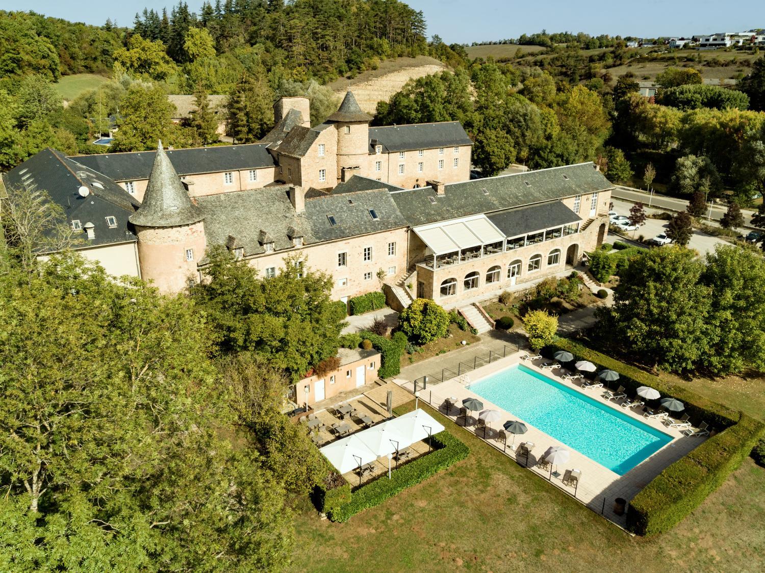 Château de Fontanges photo 1