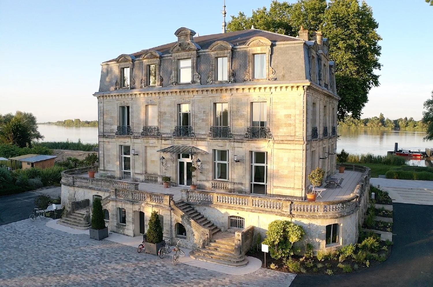 Hotel with winery - Château Grattequina Hôtel