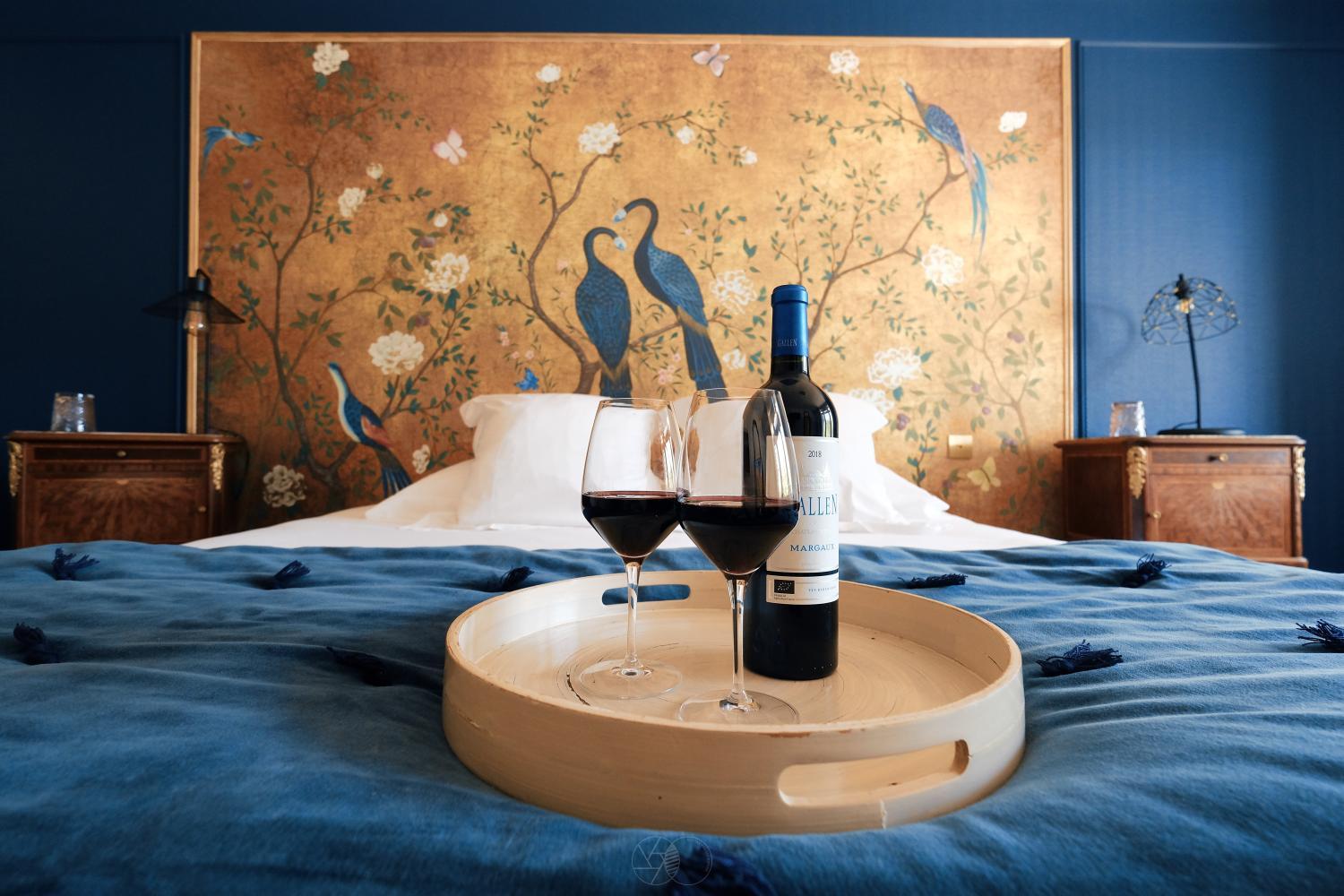 Hotel with winery - Château Meyre