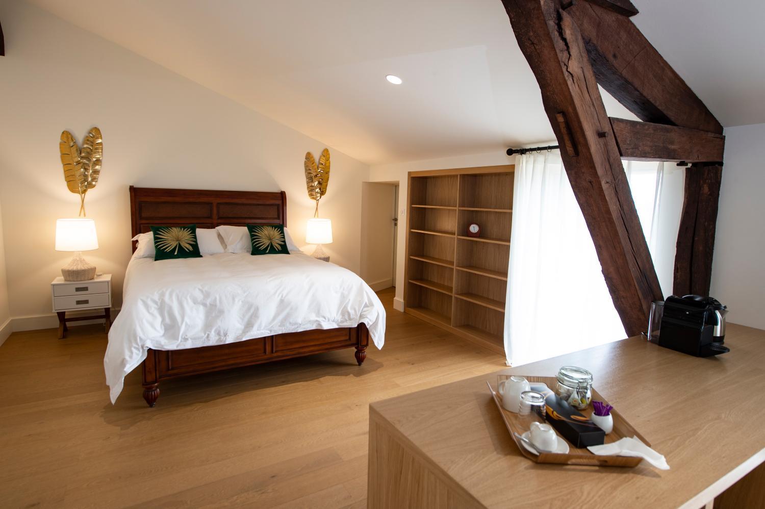 Château Tour Saint photo 2