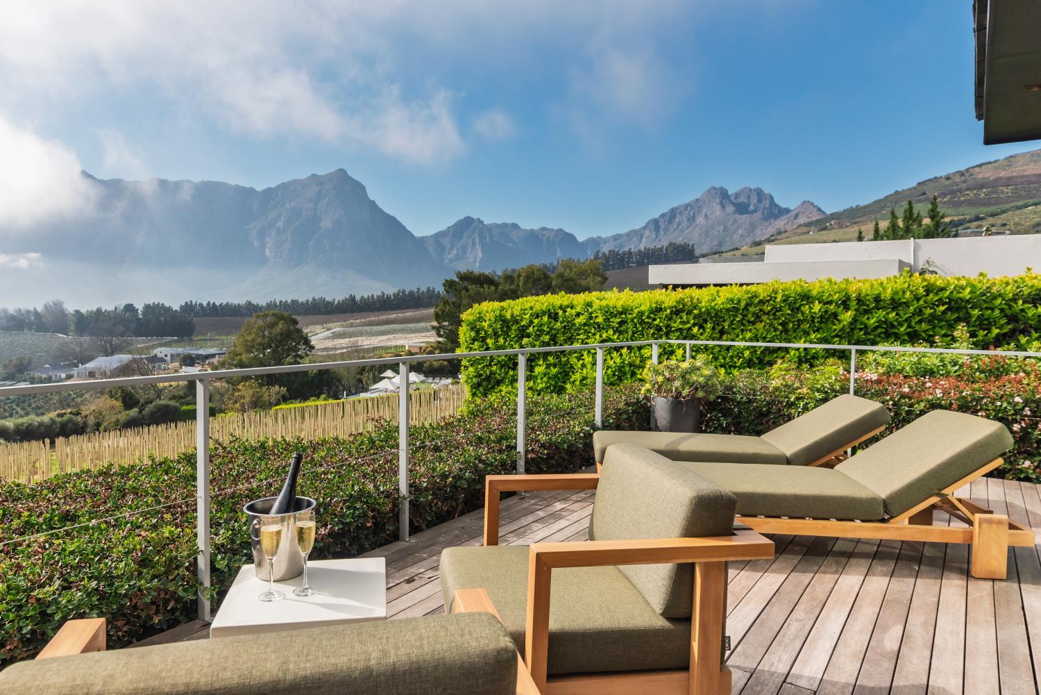 Winery Hotel - Clouds Estate4