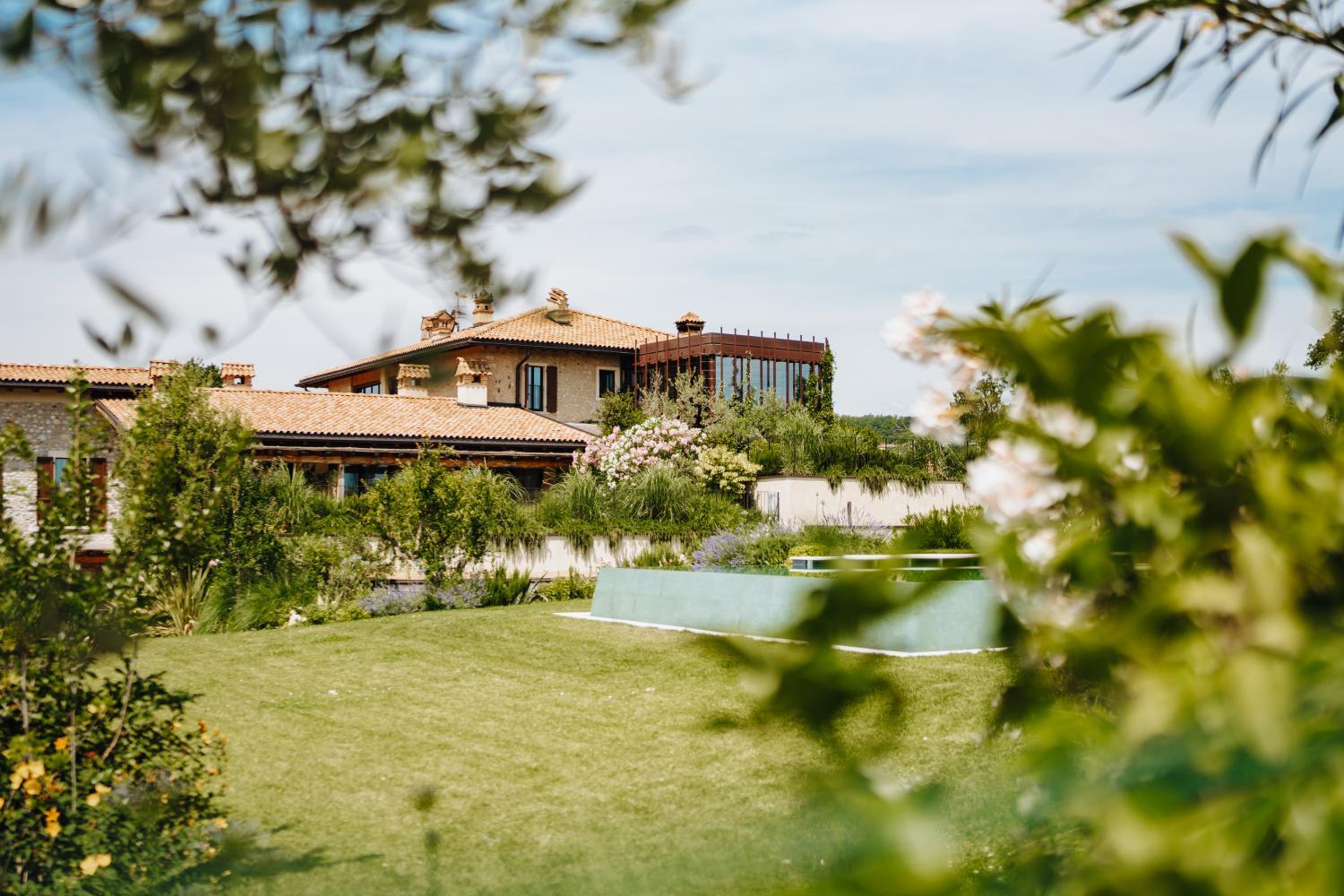 Winery Hotel - Conti Thun Wine Resort2