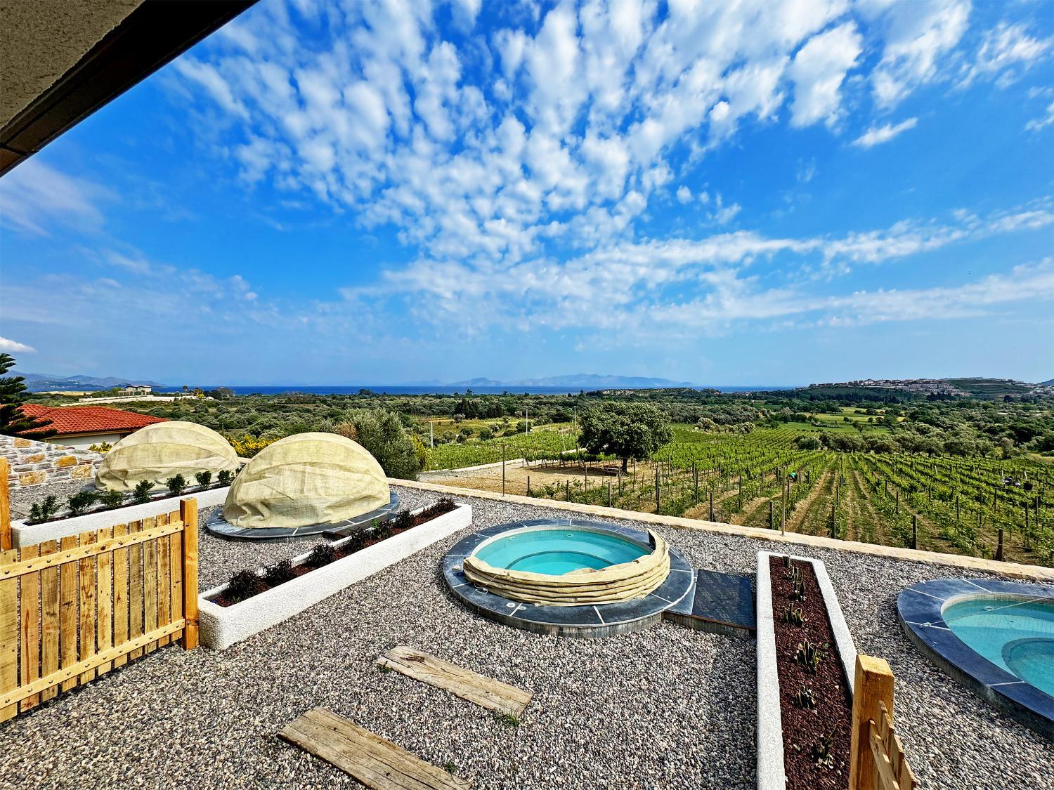Hotel with winery - Datça Vineyard Guesthouse - Over 14 years old only