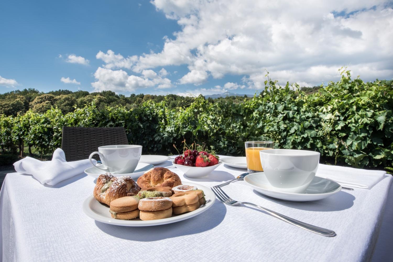 Winery Hotel - Firriato Hospitality Cavanera Etnea Resort & Wine Experience3