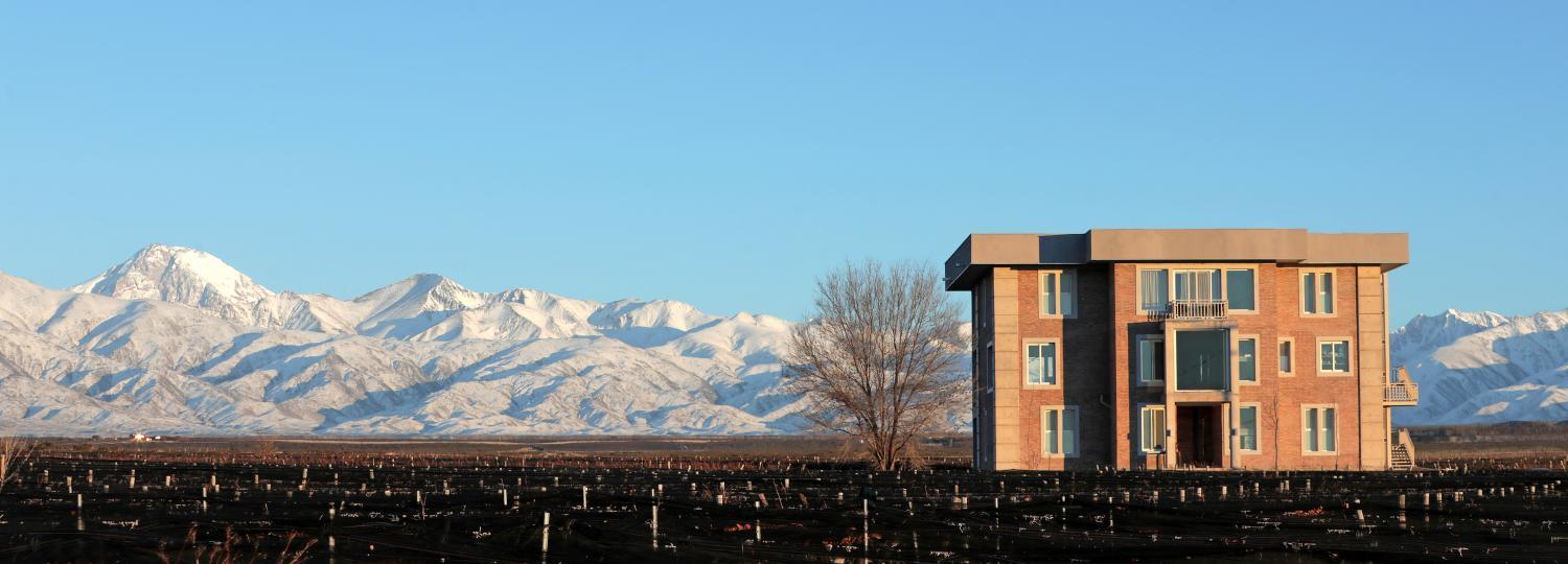 Winery Hotel - Gaia Lodge4