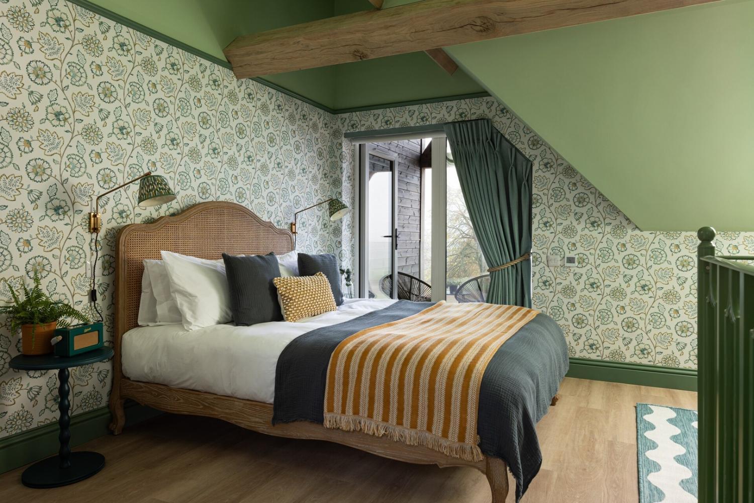 Hawk's Ledge - Otium Wine Estate photo 4