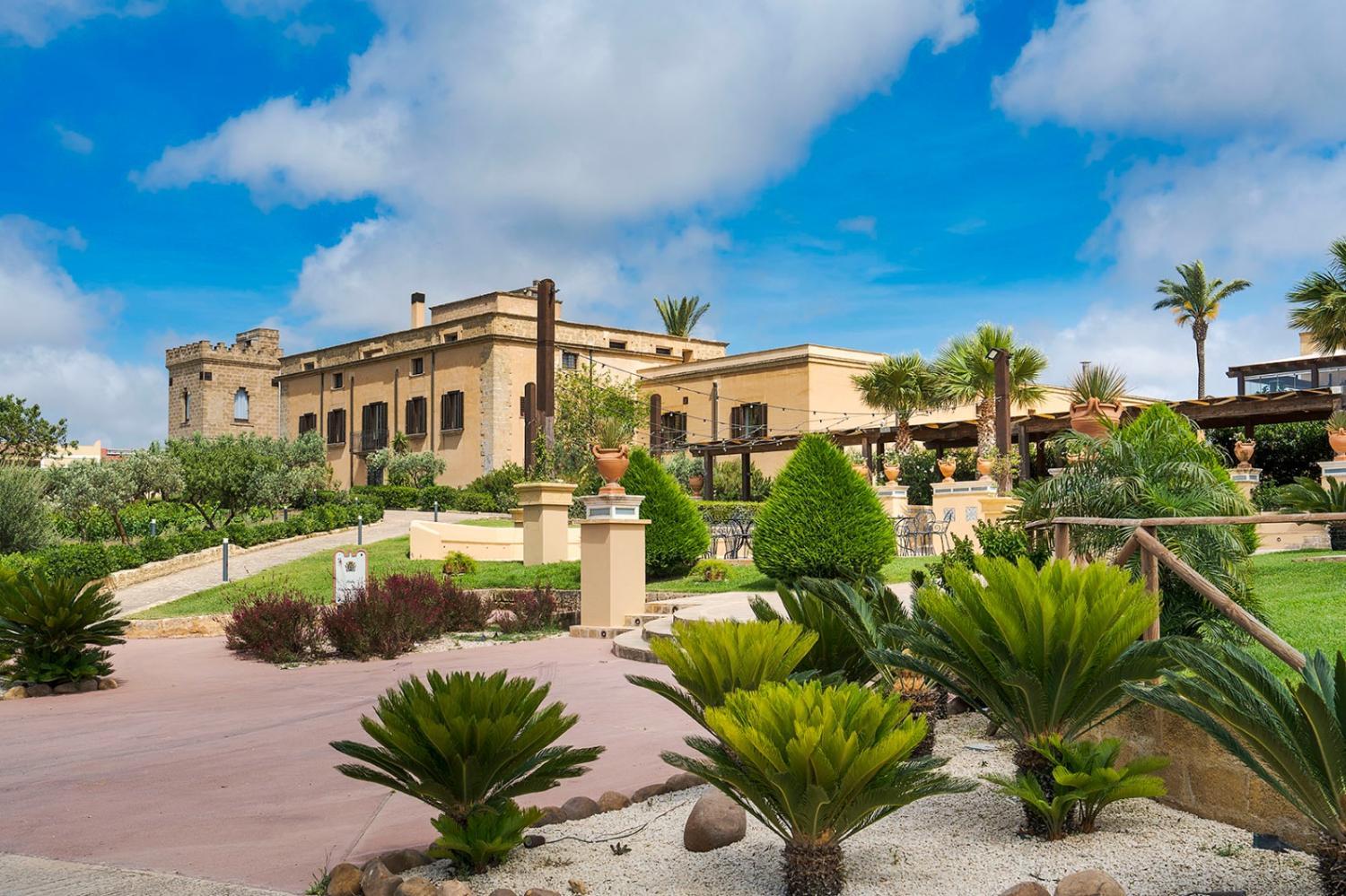 Winery Hotel - Hotel Baglio Oneto dei Principi di San Lorenzo4