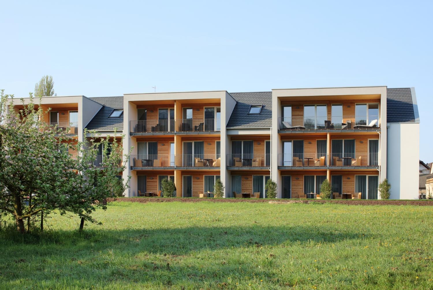 Hotel with winery - Hotel Restaurant zur Marienburg