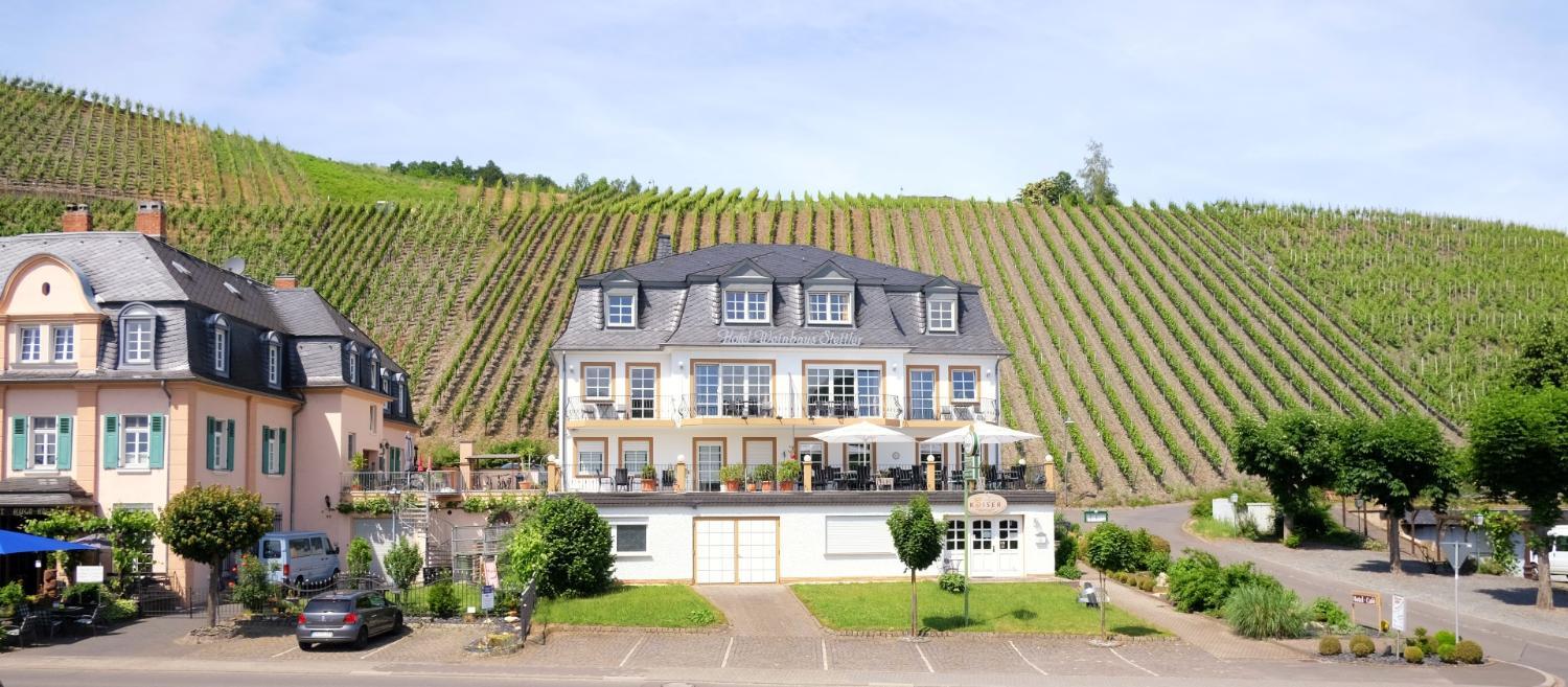 Hotel with winery - Hotel-Weinhaus Stettler