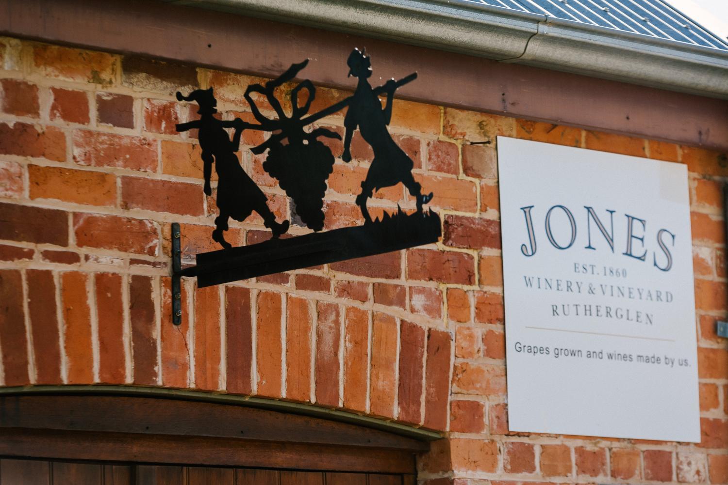 Winery Hotel - Jones Winery Tiny House on the Vineyard4