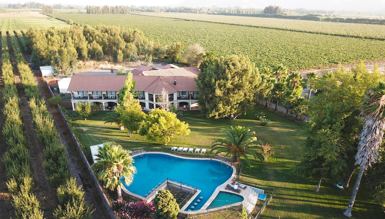 Hotel with winery - La Perla Hotel