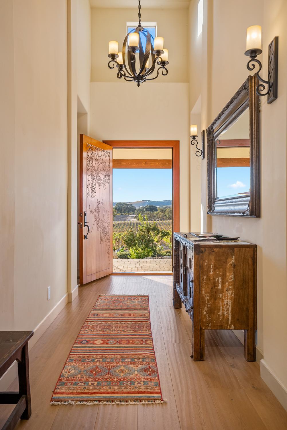 Winery Hotel - Mission Vineyard2