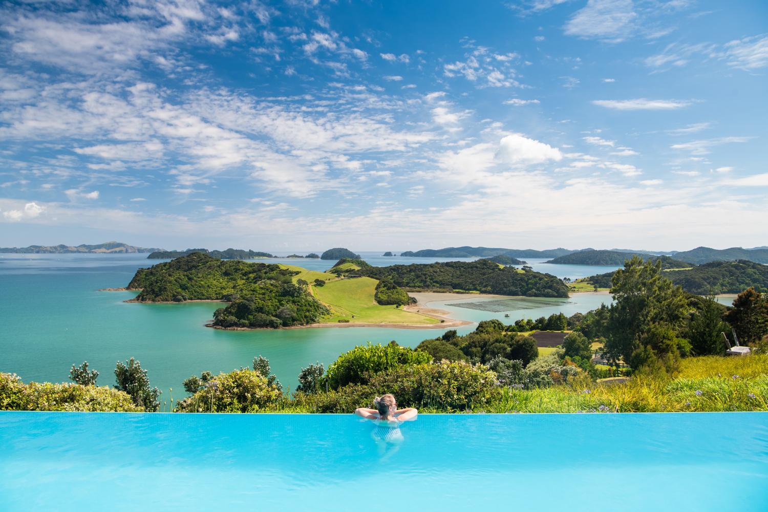 Hotel with winery - Paroa Bay Winery