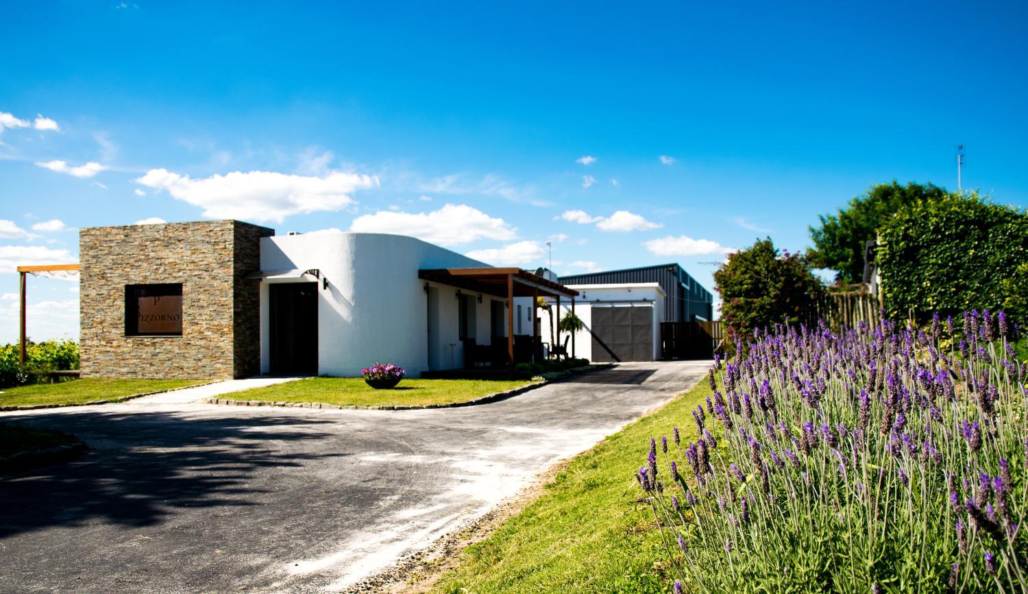 Winery Hotel - Pizzorno Lodge & Wine2