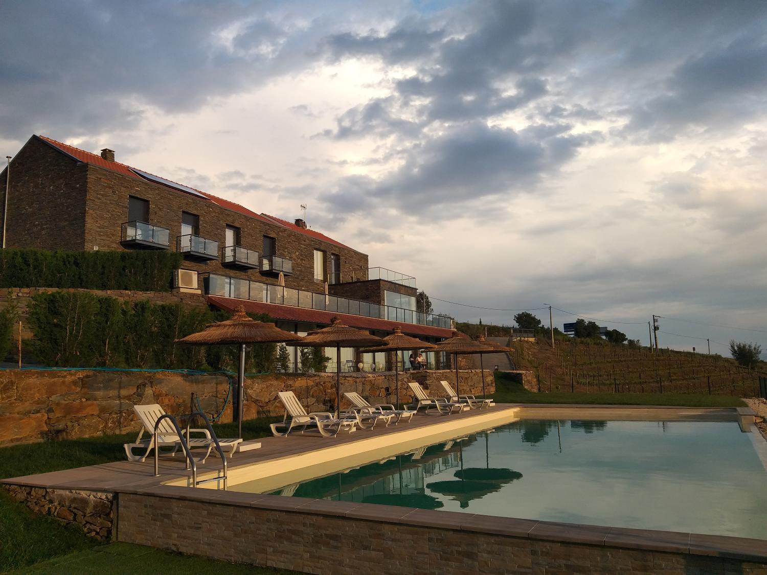 Hotel with winery - Quinta da Corujeira