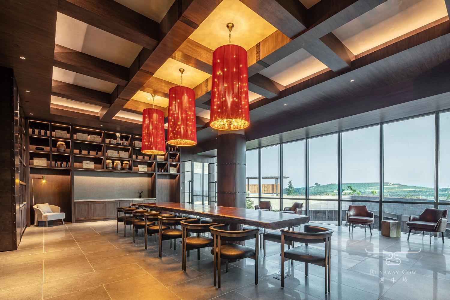 Winery Hotel - Runaway Cow Winery Retreat3