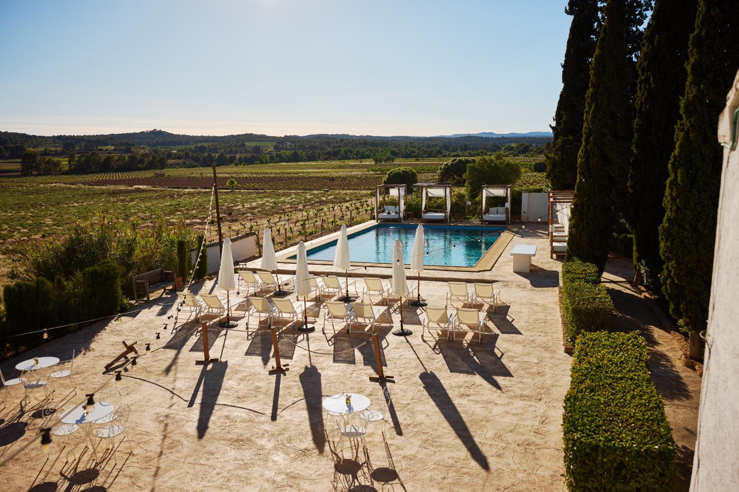 Winery Hotel - VILASIRA (Rooms & Wines)3