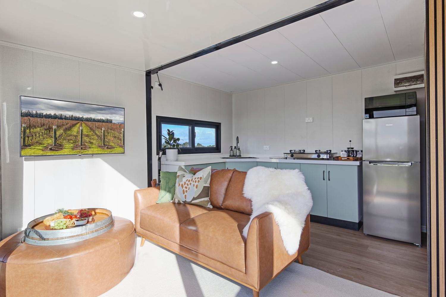 Waipara Vines Wine POD Accommodation photo 3