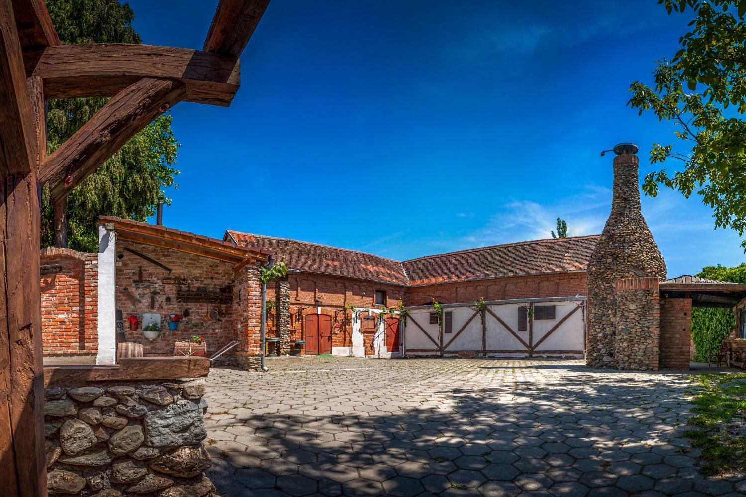 Hotel with winery - Wellness B&B Winery Sontacchi