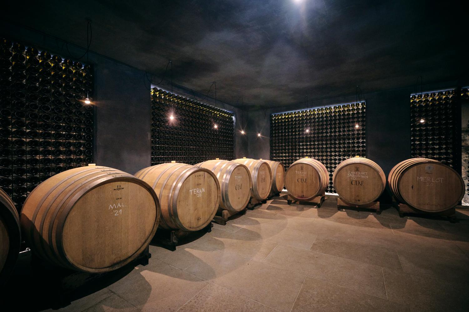 Winery Cuj Bed & Breakfast photo 3