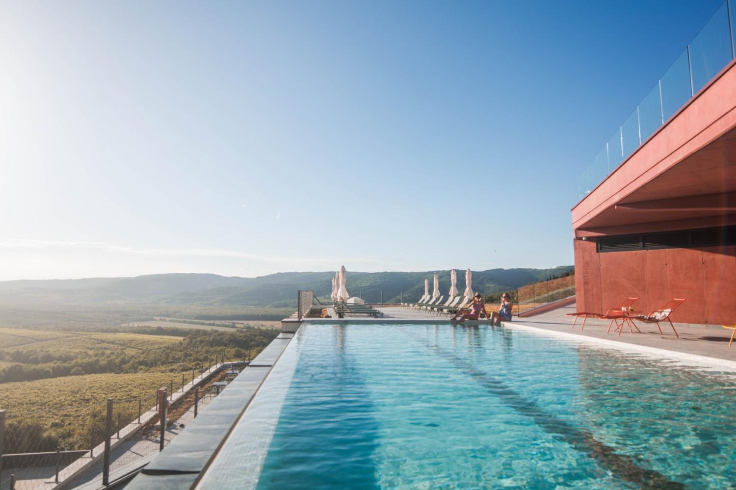 Winery Hotel - Winery & Design hotel ROXANICH1