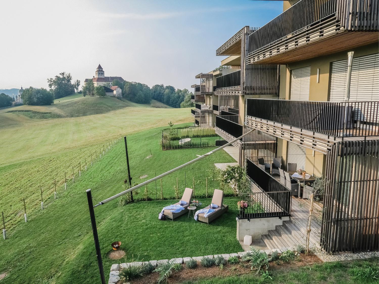 Hotel with winery - Wohnen im Wein