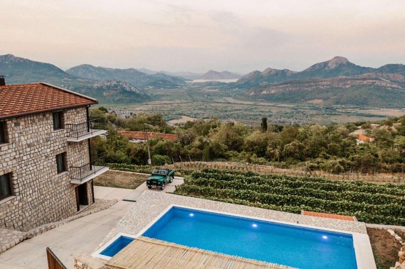 Hotel for Adults only - Apartments and Winery Djukovic