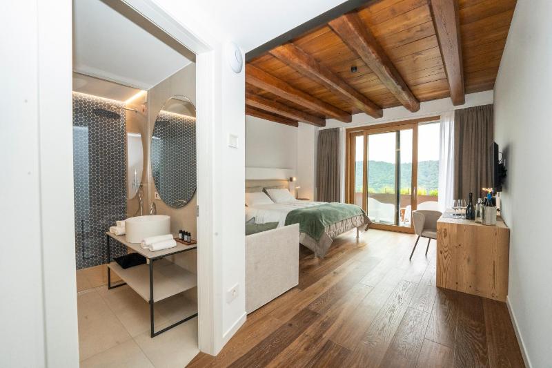 Borgo Capietaglio Wine Resort photo 3