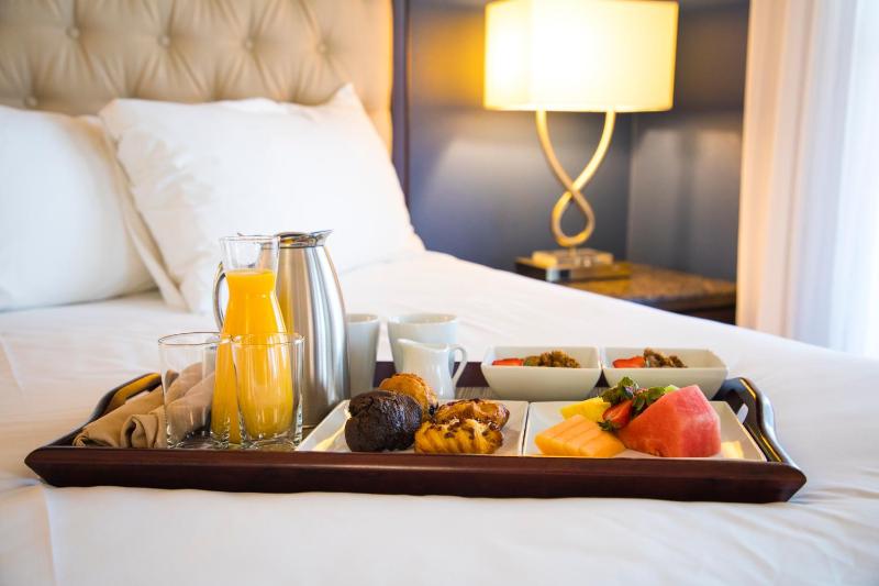 Winery Hotel - Carter Estate Winery and Resort