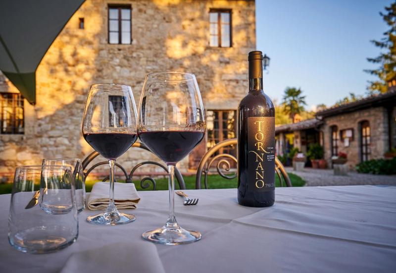 Winery Hotel - Castello Di Tornano Wine Relais