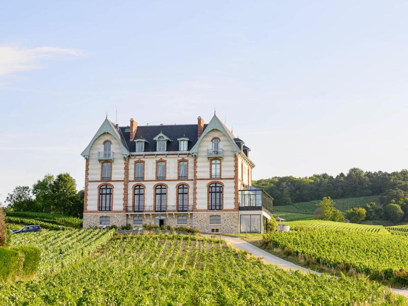 Hotel for Adults only - Chateau de Sacy