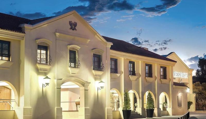 Wine hotel - Chateau Montchenot