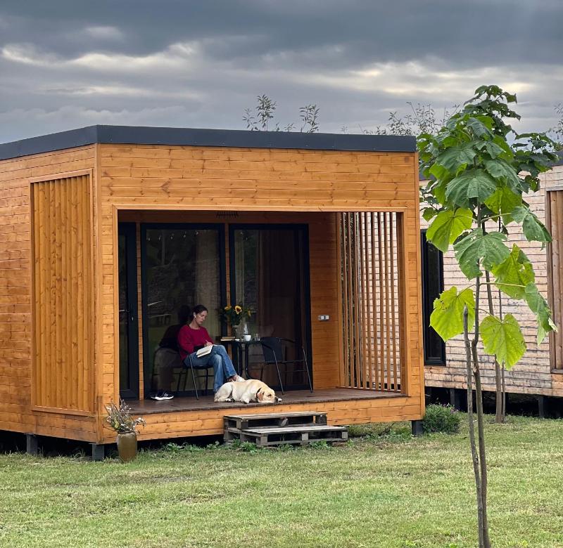 Winery Hotel - Chubini Winery & Cabins