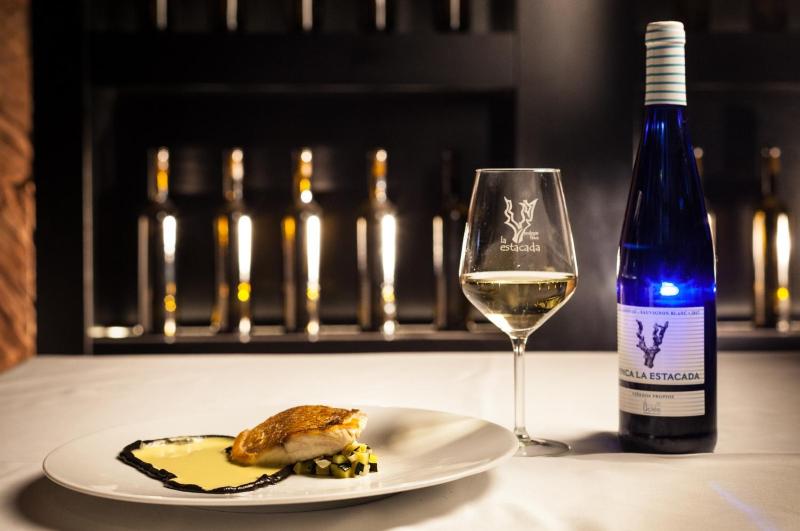 Winery Hotel - Complejo Enoturístico Finca La Estacada