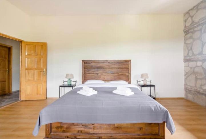 Winery Hotel - Elizbar Talakvadze Winery