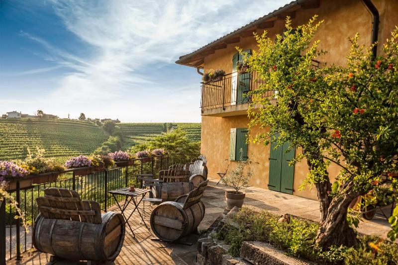 Wine hotel - KABAJ Wine & Dine