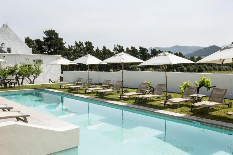 Winery Hotel - Klein Waterval Riverside Lodge