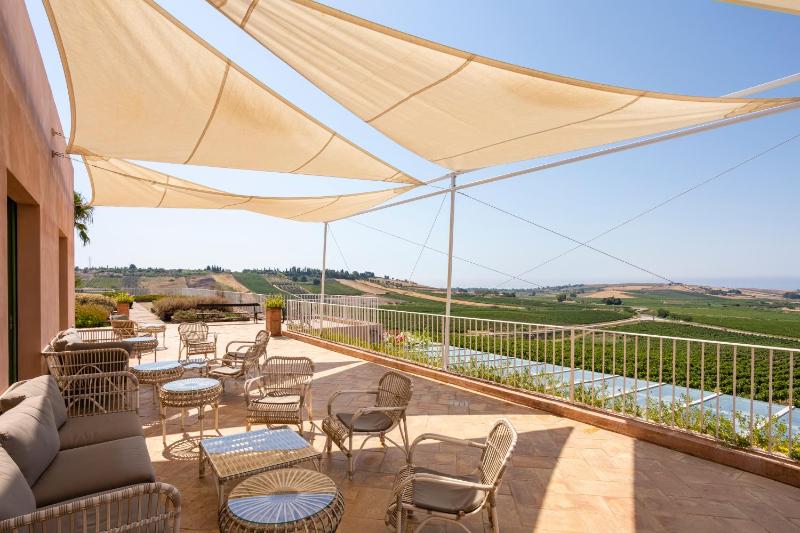 Hotel for Adults only - La Foresteria Planeta Wine Resort & Beach Club