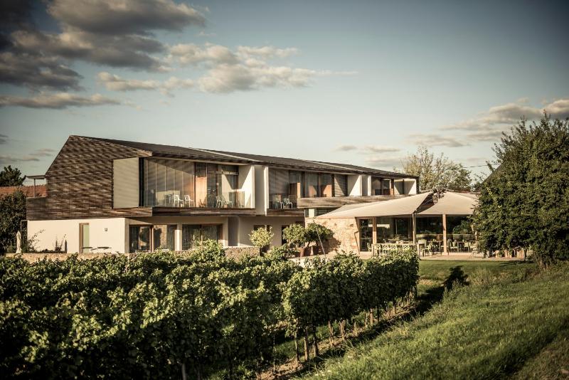 Hotel for Adults only - MALAT Weingut und Hotel