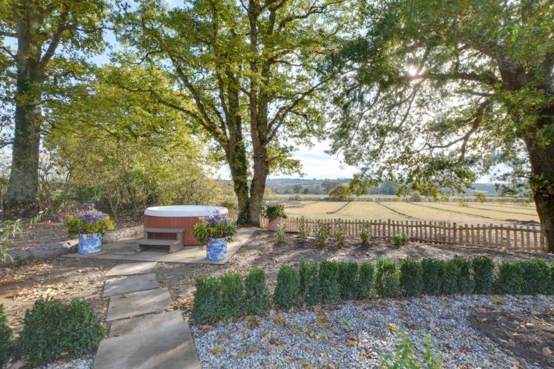 Oastbrook Estate Vineyard