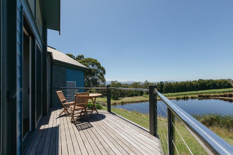 Seville Estate photo 4