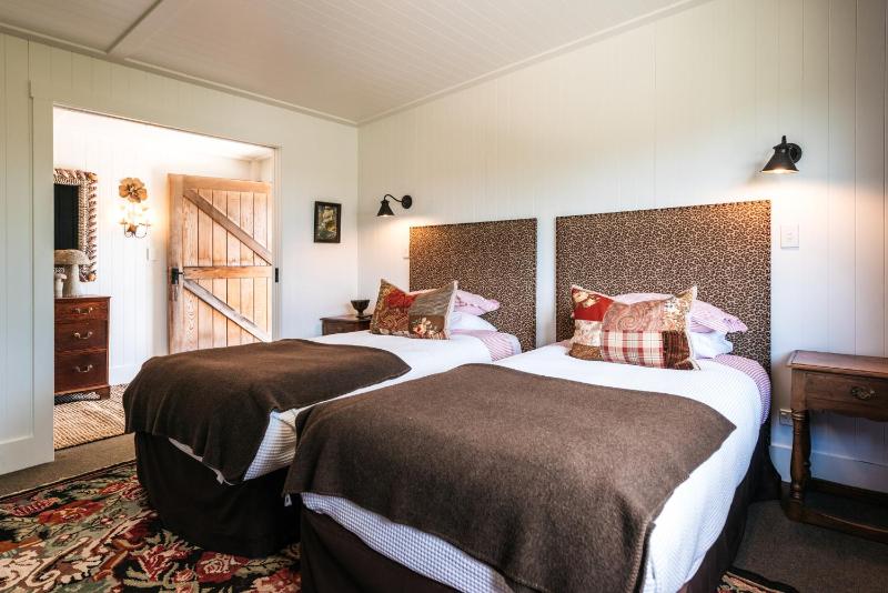 The Winemaker's Cottage - Coast & Country