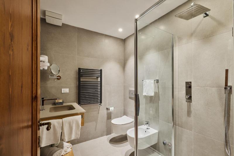 UNA Hotels Monterufoli Wine Country photo 3